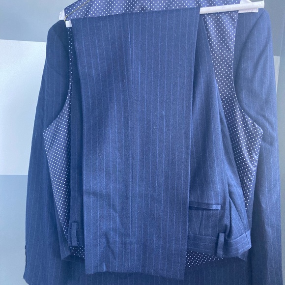 Men’s 3 piece wool suit by Tallia for Macys - Picture 8 of 8